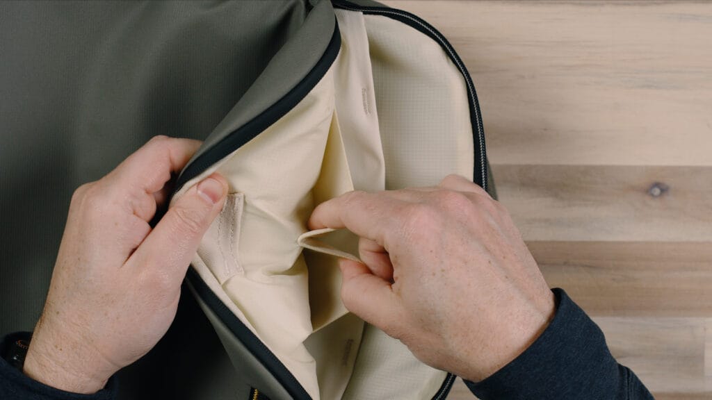 Peak Design 20L Travel Backpack Quick Access Pocket