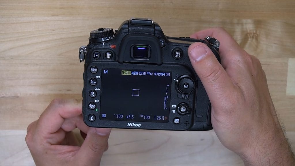 Nikon D7200 live view AF-area modes face-priority, wide-area, normal-area and subject-tracking