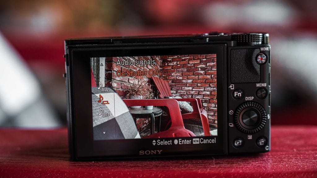 Sony RX100 VII Setup Guide: The 12 Settings I Change First 8 Sony RX100 VII Audio signals set to shutter only