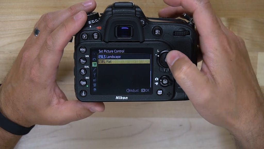 Nikon D7200 Set Picture Control set to Flat for video
