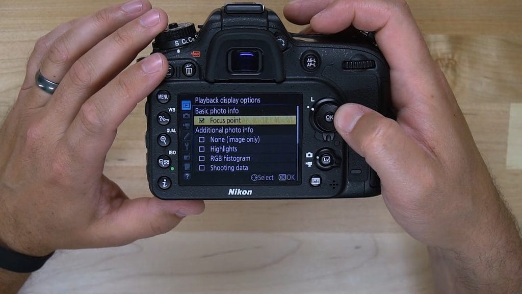 Nikon D7200 Playback display options with Focus point turned on